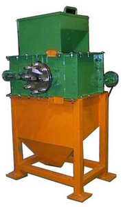 Roller Mill supplied with Stand and Hopper - 9 tonne per hour